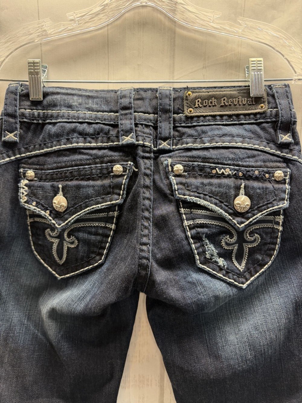 Rock Revival Dark Wash Distressed Embellished Stephanie Easy Capri Jeans Size 25
